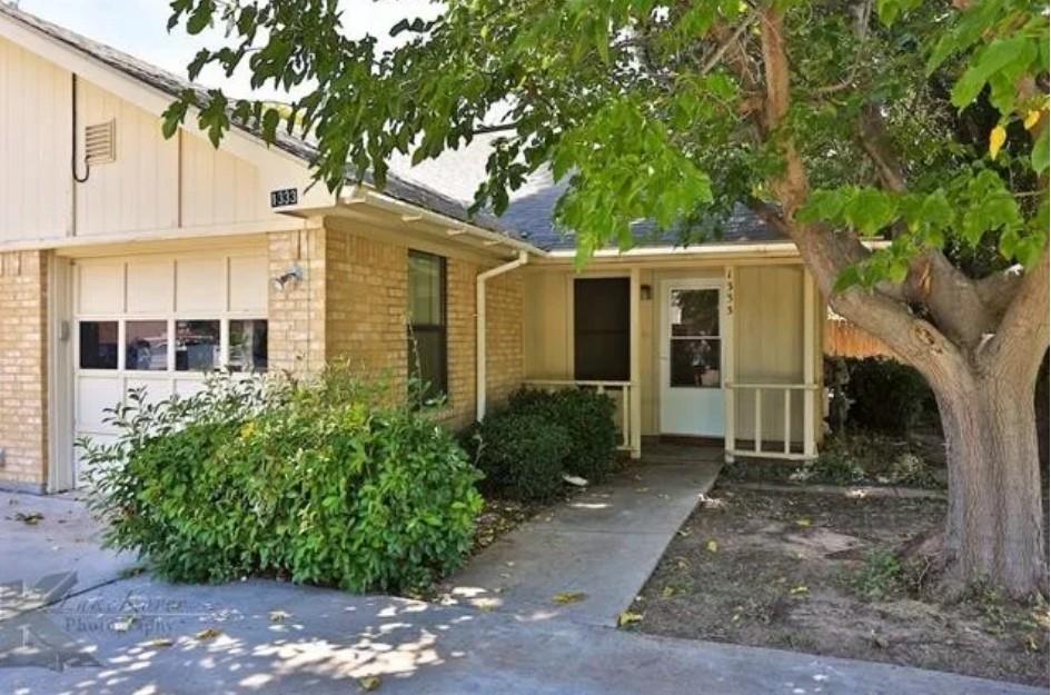 1333 Westheimer Road Property Photo 1