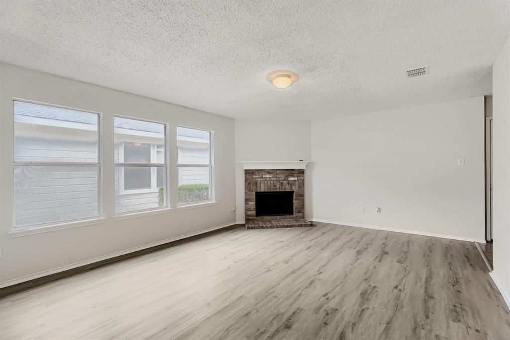 1625 White Oak Road Property Photo 3
