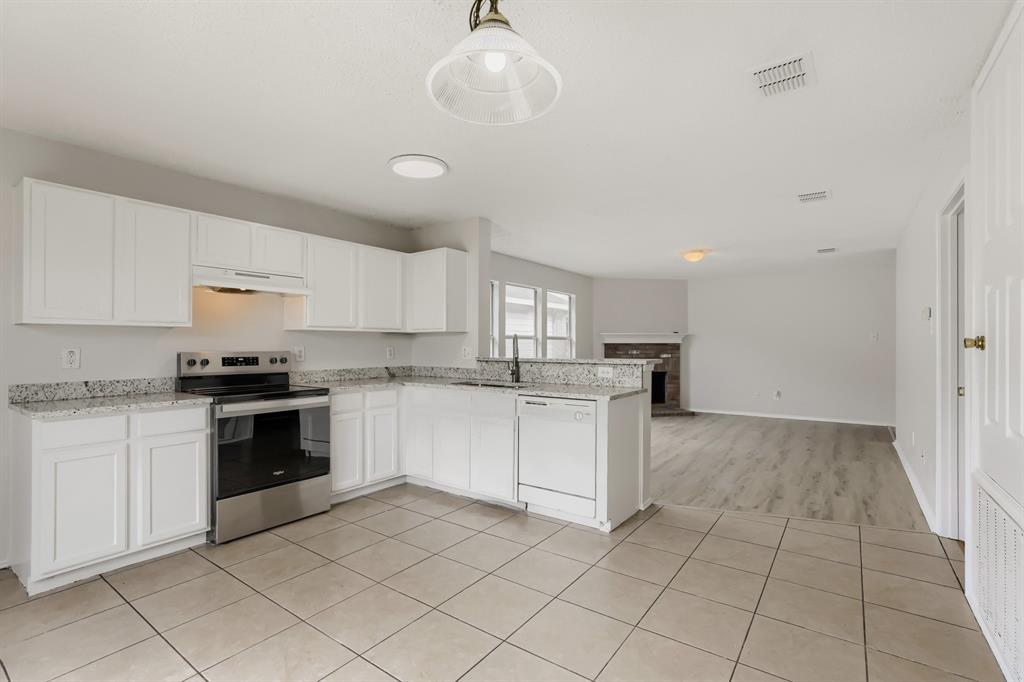 1625 White Oak Road Property Photo 5