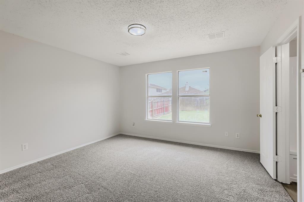 1625 White Oak Road Property Photo 7