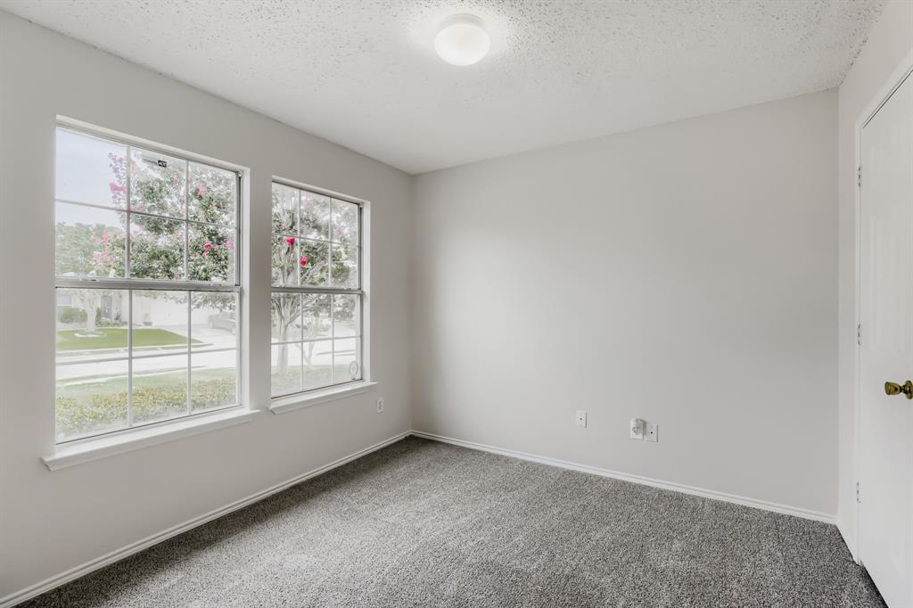 1625 White Oak Road Property Photo 9