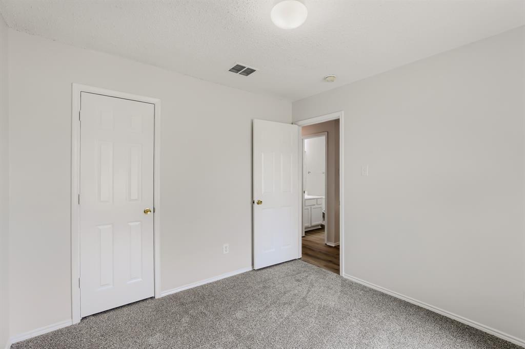 1625 White Oak Road Property Photo 10