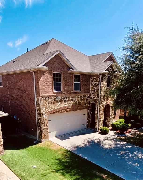 11713 Summer Springs Drive Property Photo 1