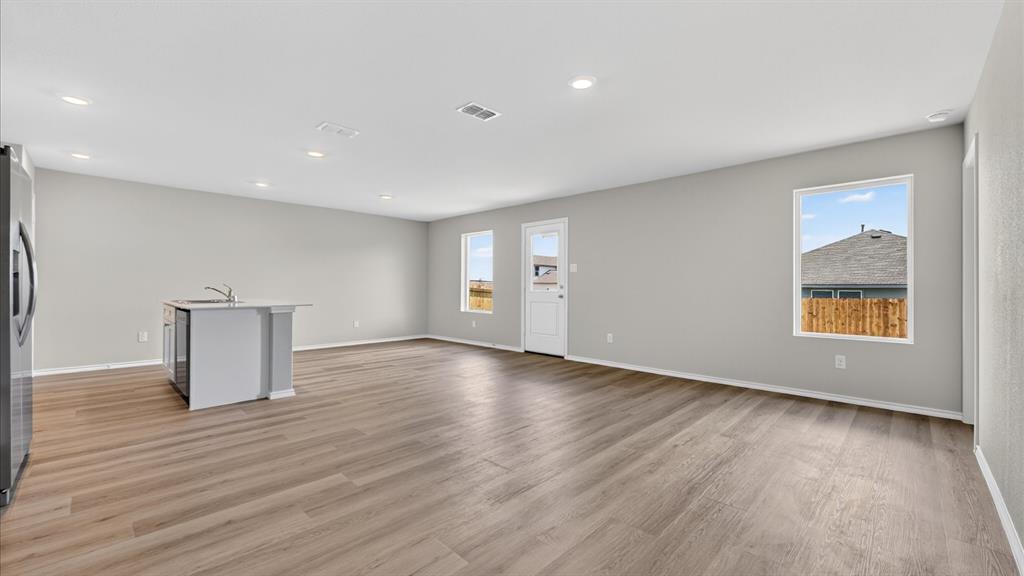 353 Wayland Street Property Photo 5