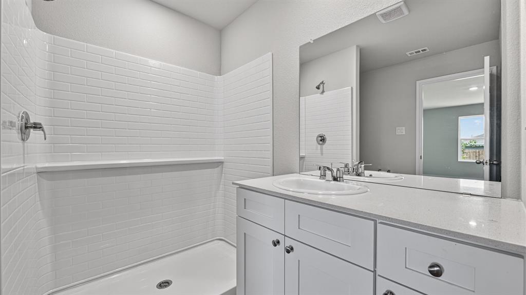 353 Wayland Street Property Photo 11