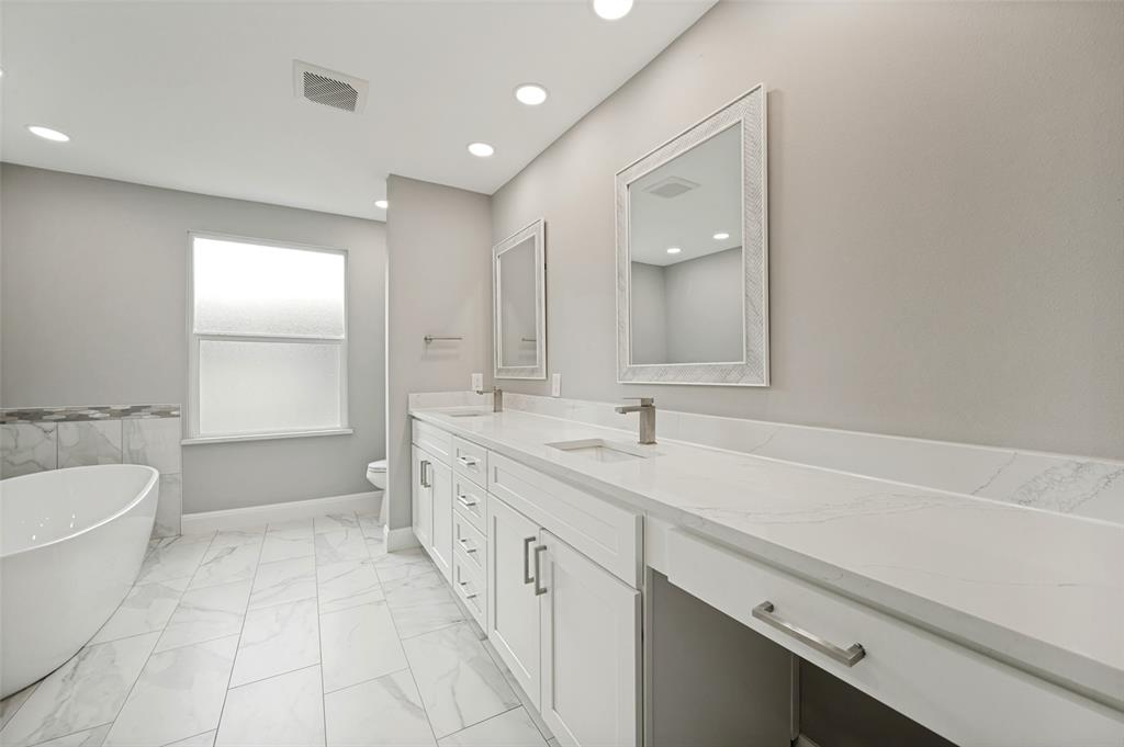 4984 Thunder Road Property Photo 13