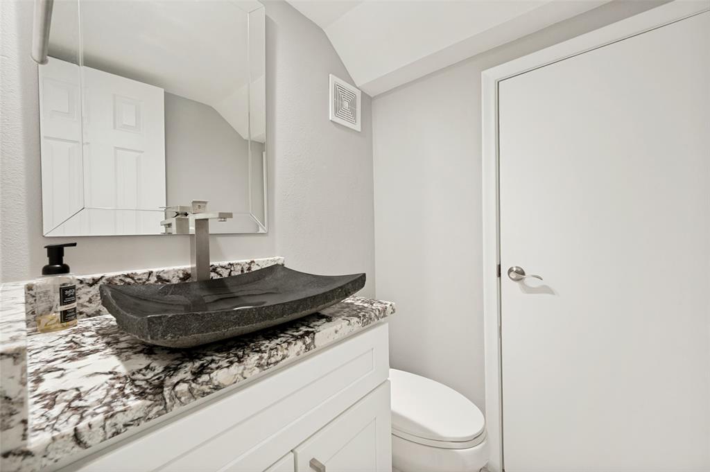 4984 Thunder Road Property Photo 16