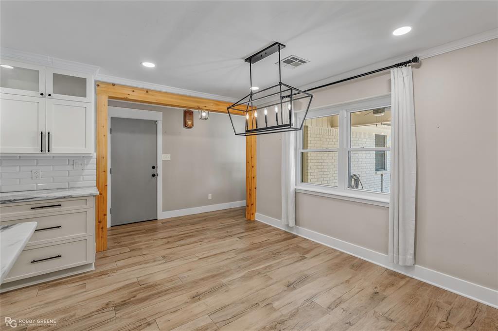 5404 Coach Road Property Photo 11