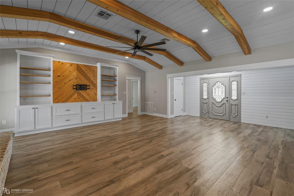 5404 Coach Road Property Photo 12