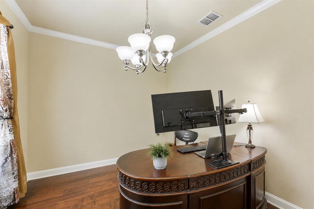 12532 Autumn Leaves Trail Property Photo 4