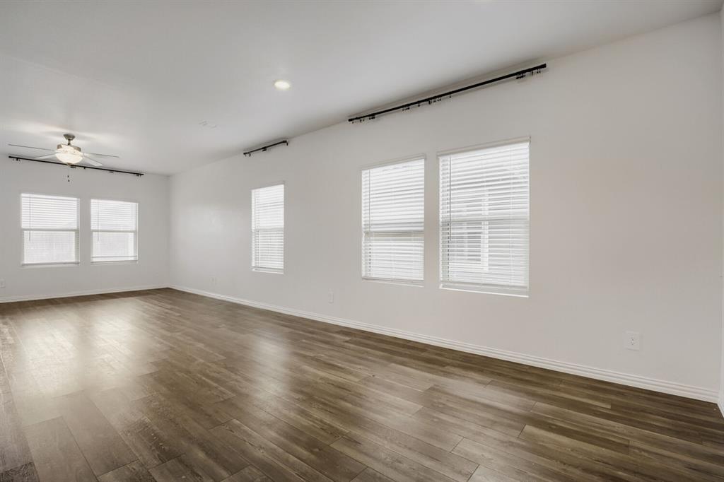2017 Pine Stone Lane Property Photo 6
