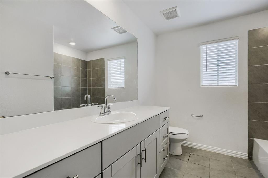 2017 Pine Stone Lane Property Photo 25