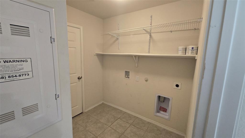 1121 Waggoner Drive Property Photo 12