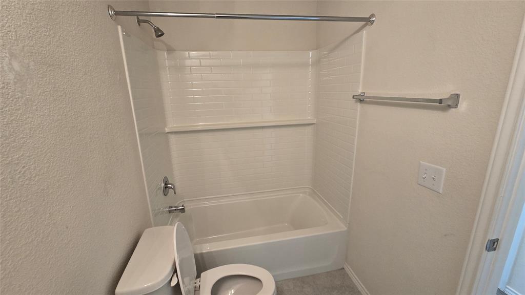 1121 Waggoner Drive Property Photo 17