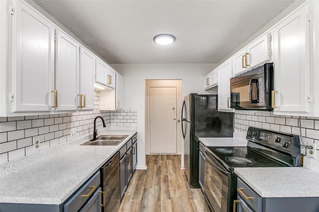 3600 Hulen Park Circle Property Photo 1