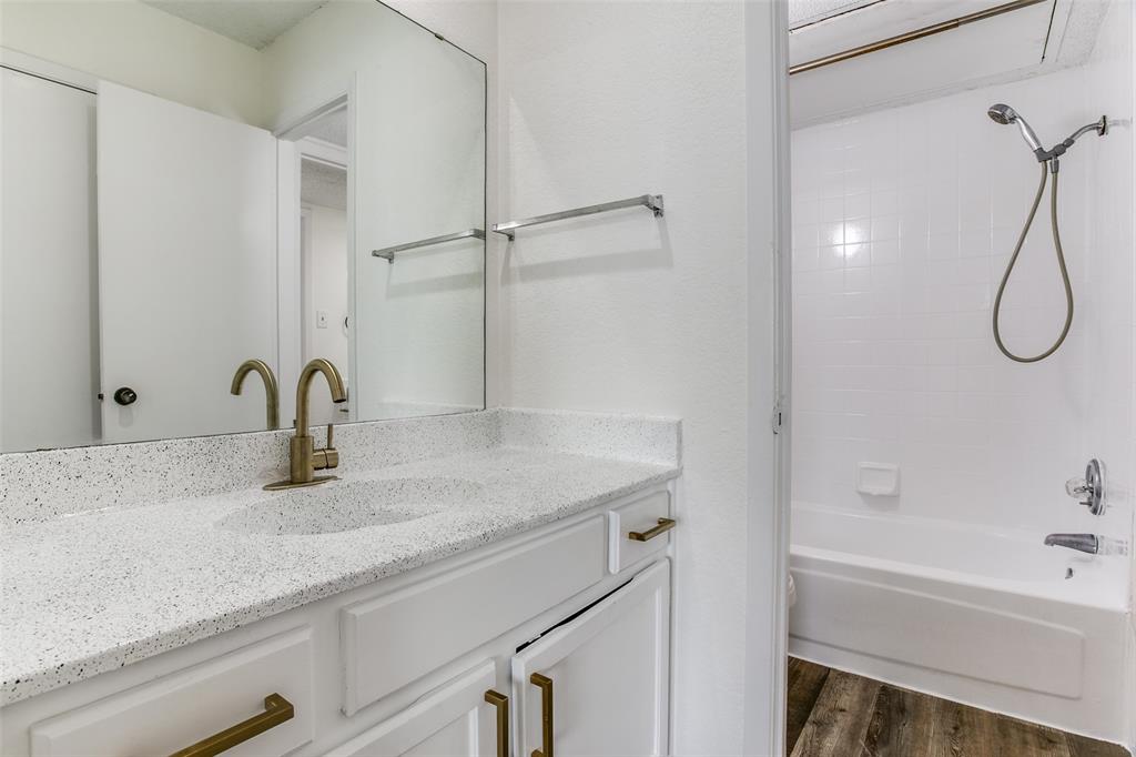 3600 Hulen Park Circle Property Photo 9