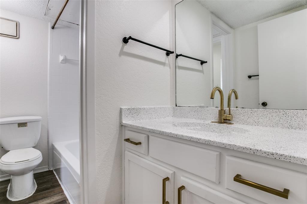 3600 Hulen Park Circle Property Photo 10