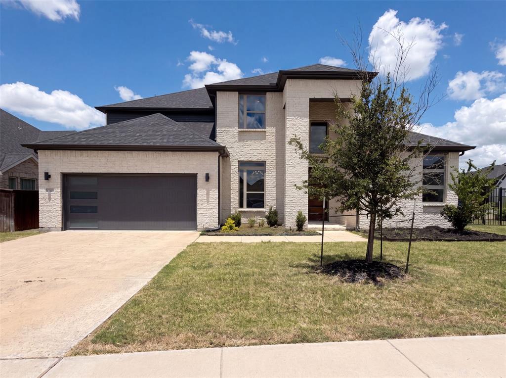 7592 Sanctuary Drive Property Photo 1