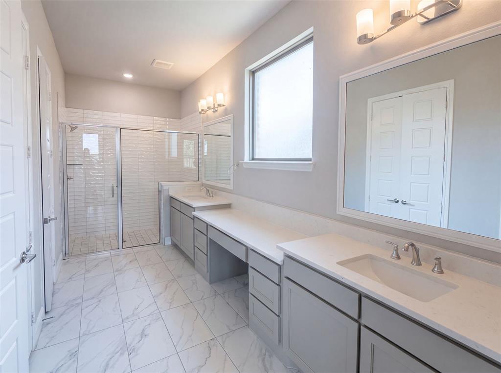 7592 Sanctuary Drive Property Photo 7