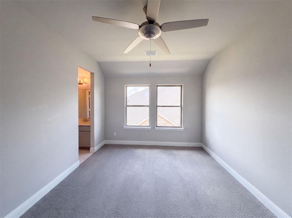 7592 Sanctuary Drive Property Photo 12
