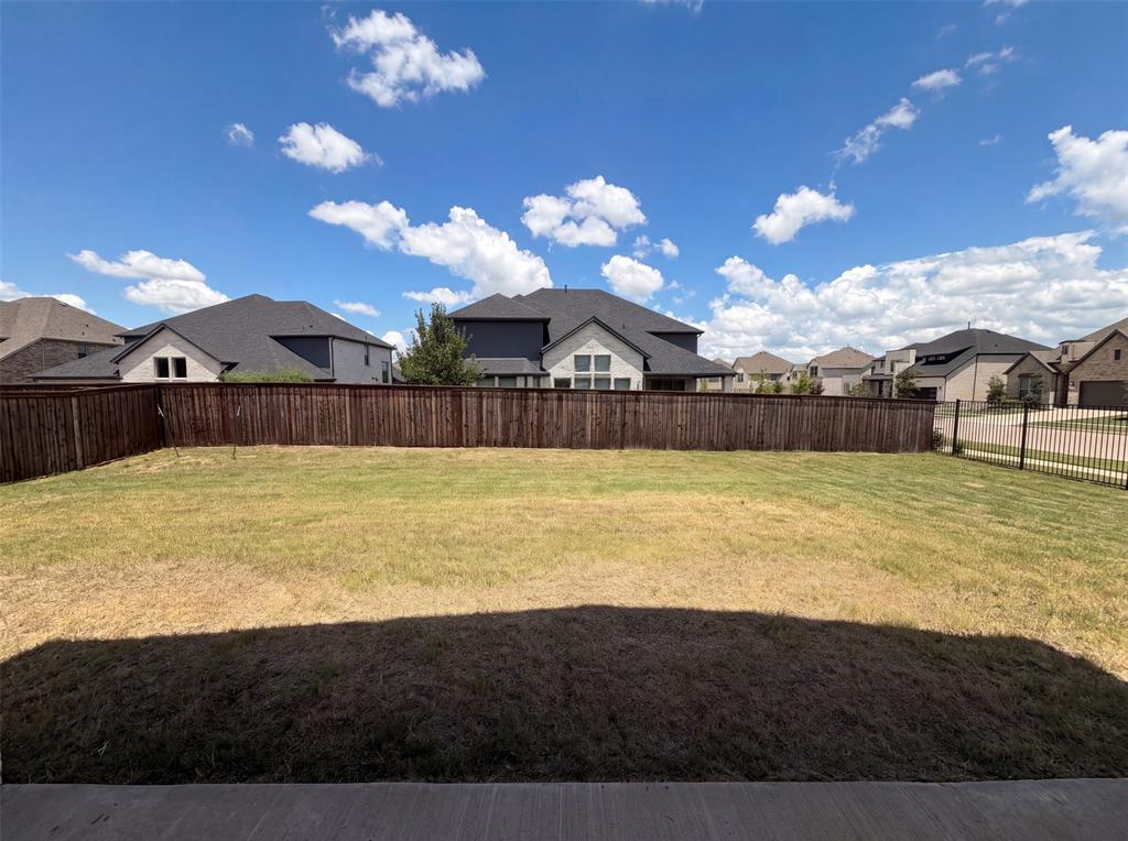 7592 Sanctuary Drive Property Photo 22