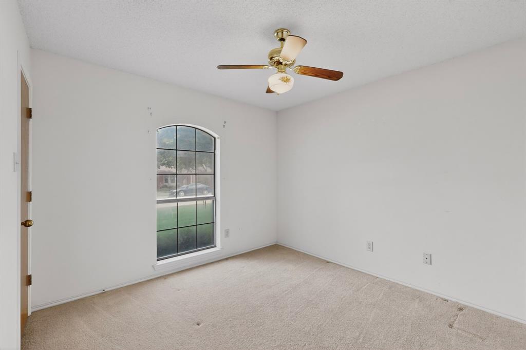 7517 Crosstimbers Lane Property Photo 22
