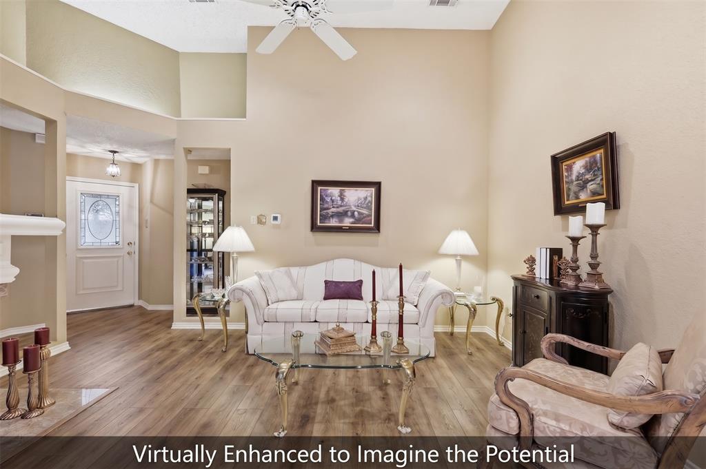 18095 Whispering Gables Lane Property Photo 5