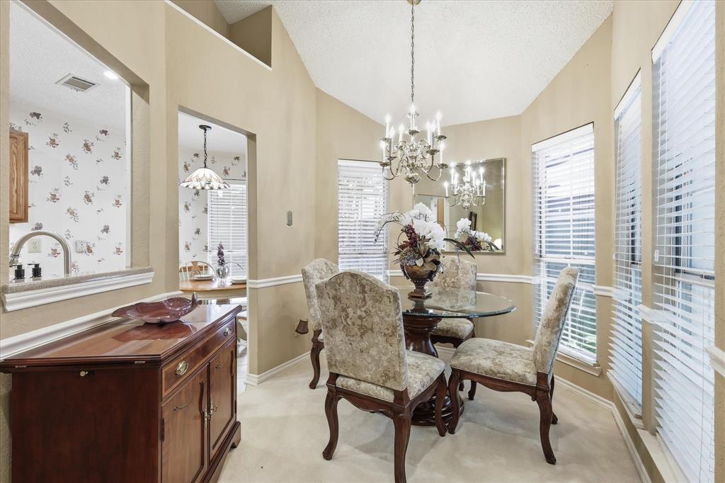 18095 Whispering Gables Lane Property Photo 21
