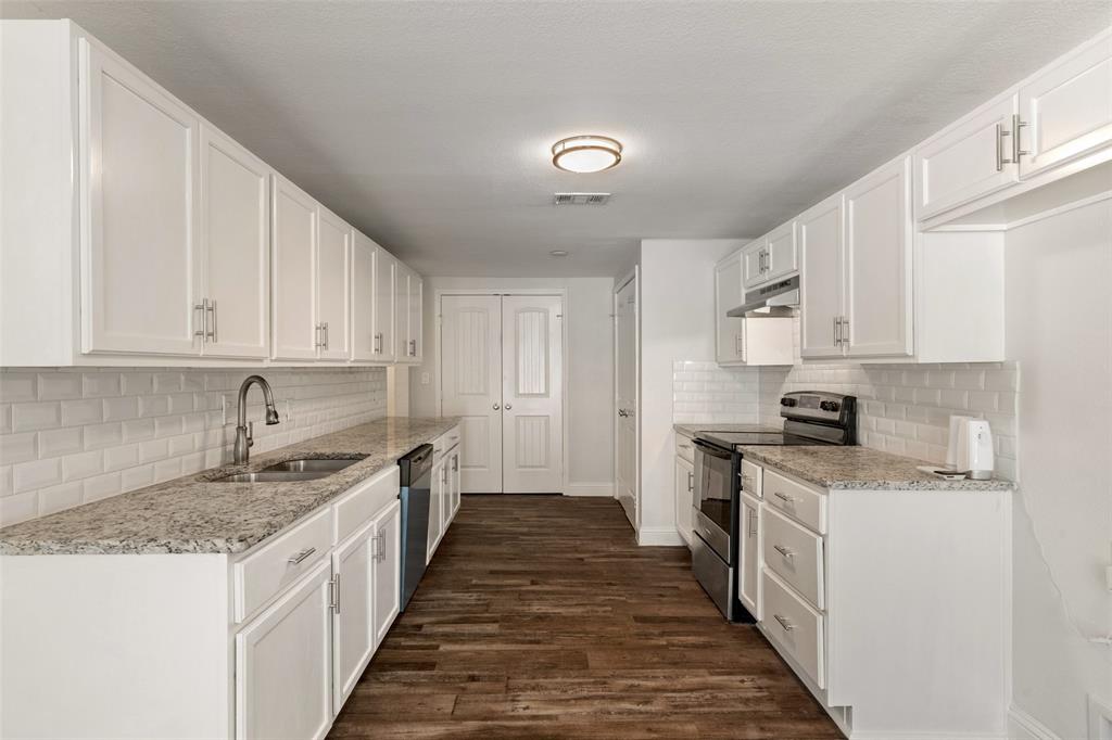 3123 Biway Street Property Photo 11