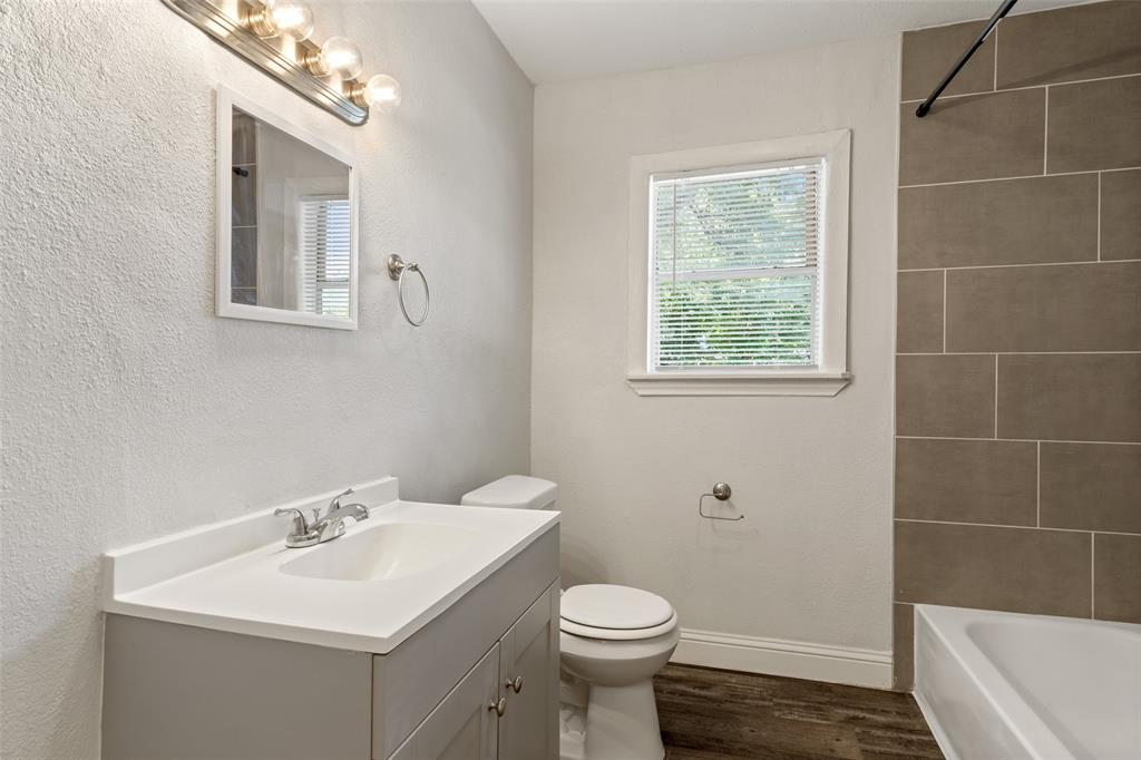 3123 Biway Street Property Photo 16