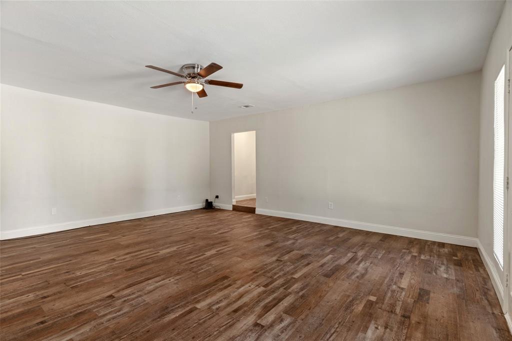 3123 Biway Street Property Photo 28