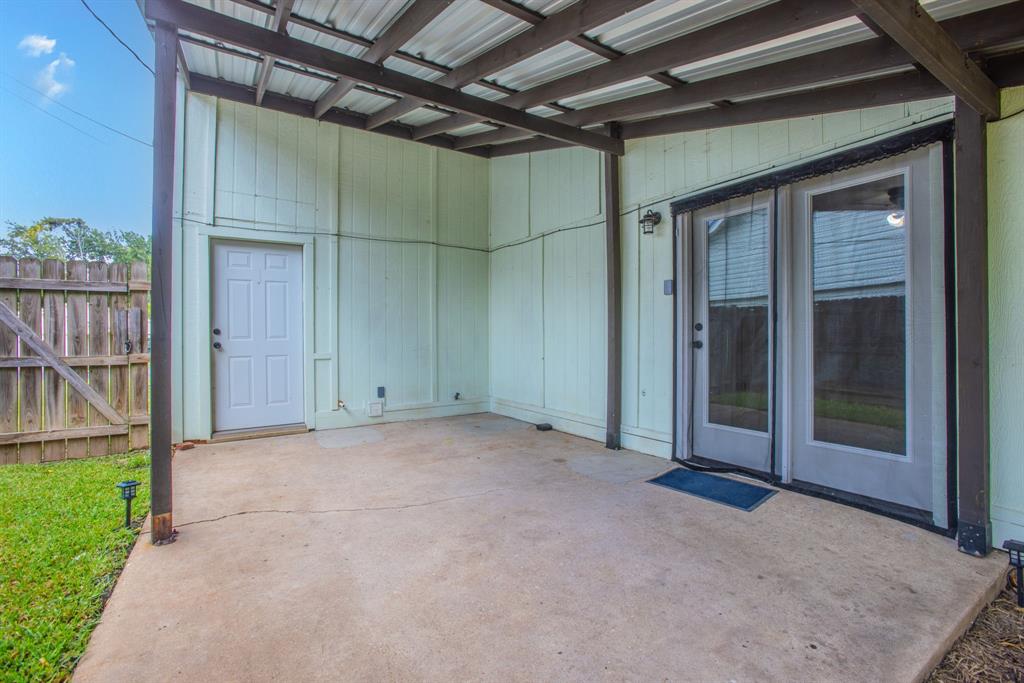 2001 Century Drive Property Photo 23