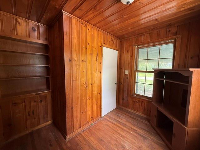157 Cr 4320 Property Photo 6