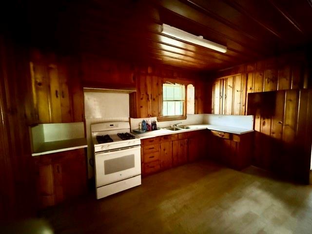 157 Cr 4320 Property Photo 9