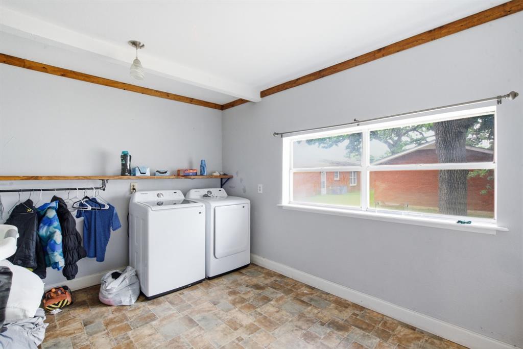 456 Alexander Road Property Photo 19