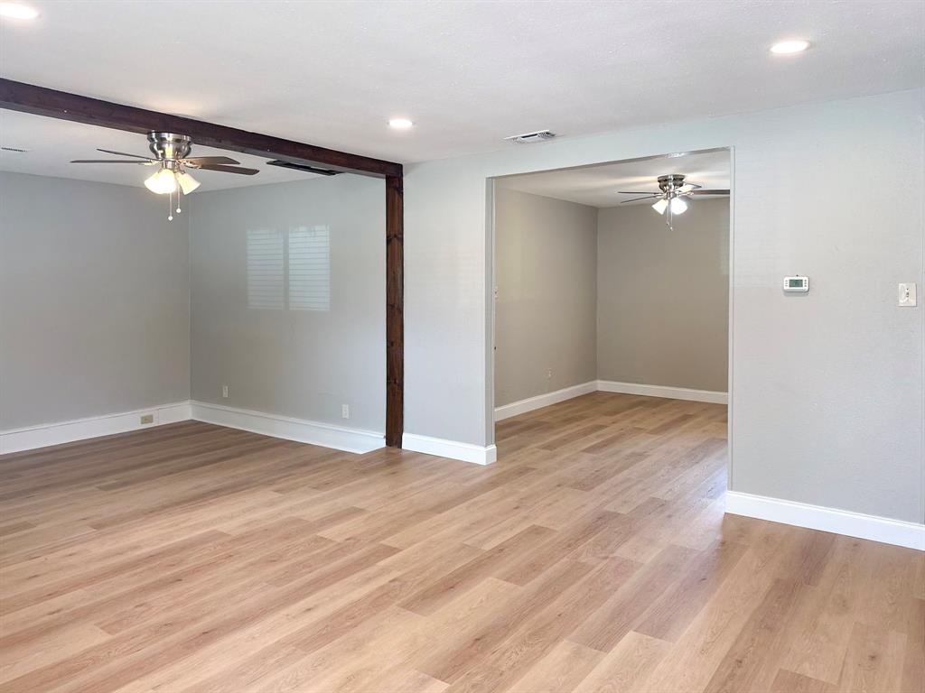 701 Tanglewood Drive Property Photo 3