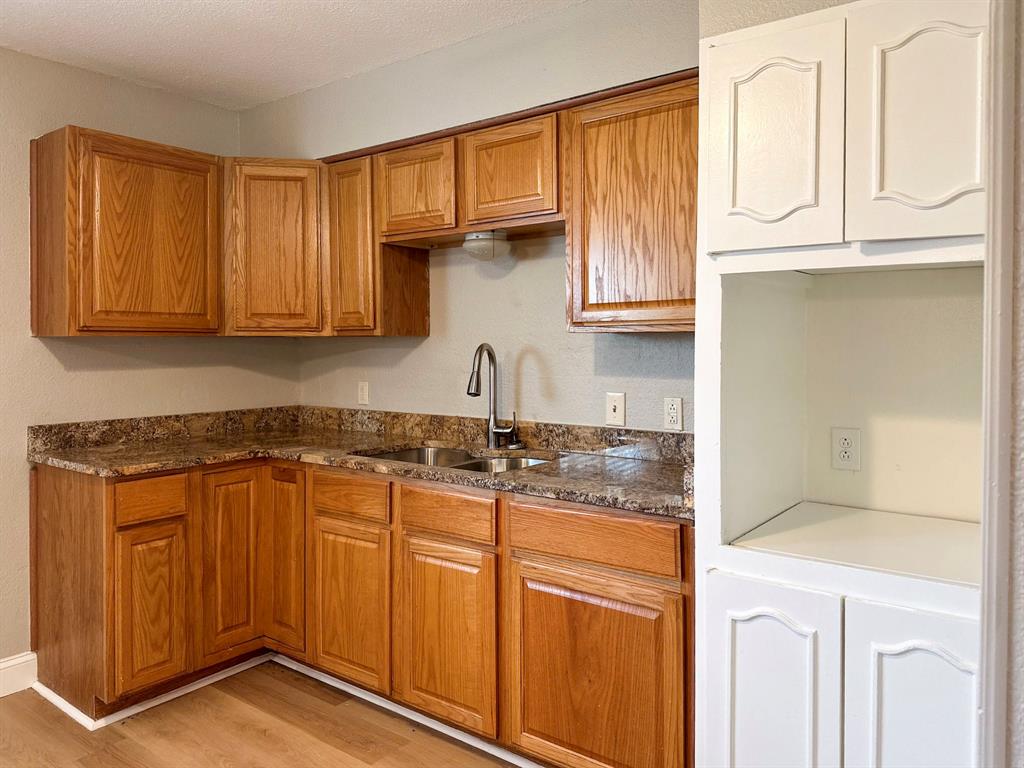 701 Tanglewood Drive Property Photo 12