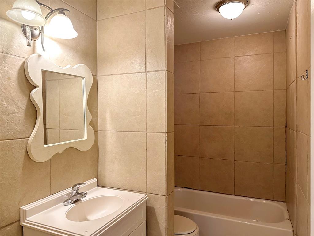 701 Tanglewood Drive Property Photo 15