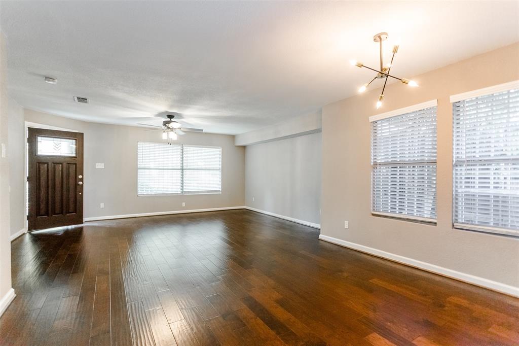 1130 S Montreal Avenue Property Photo 8