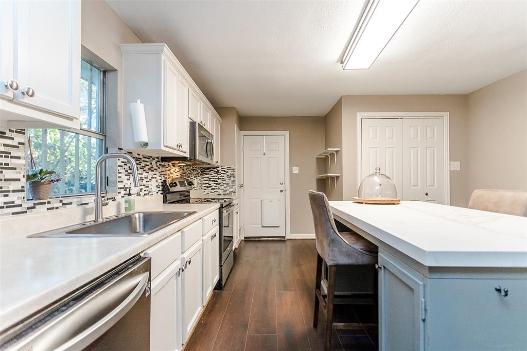 1130 S Montreal Avenue Property Photo 10