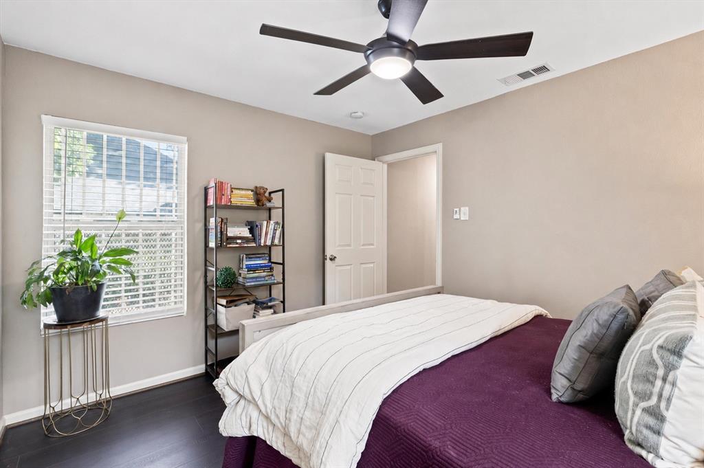 1130 S Montreal Avenue Property Photo 20