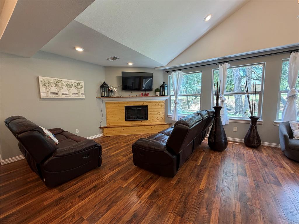 7024 Red Bud Lane Property Photo 4