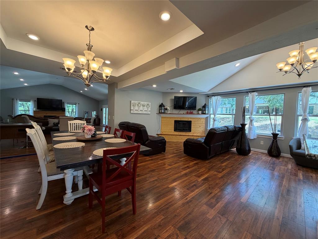 7024 Red Bud Lane Property Photo 7