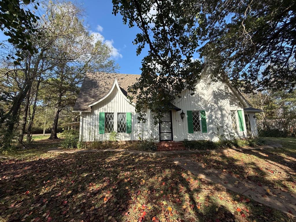 100 Smith Street Property Photo 1