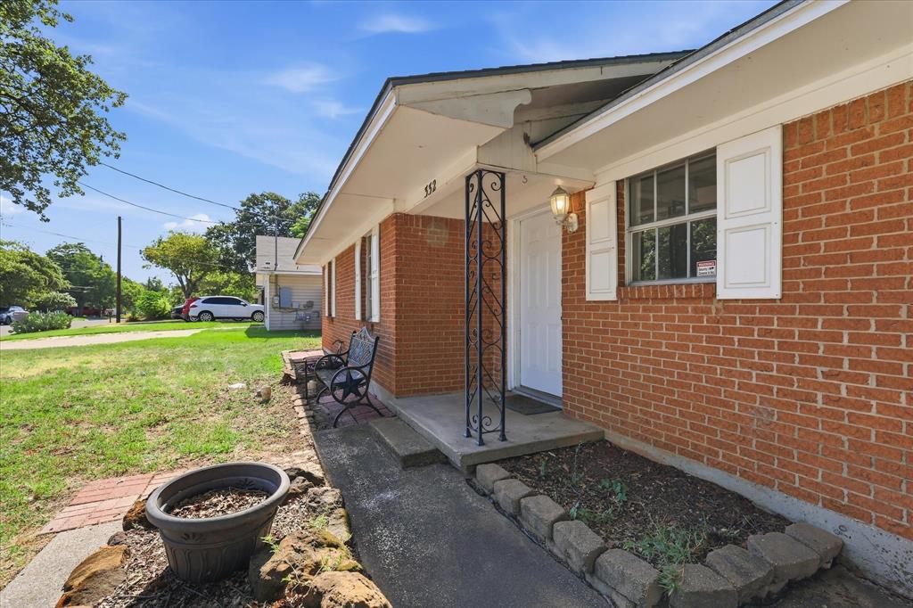 332 Ruth Street Property Photo 4