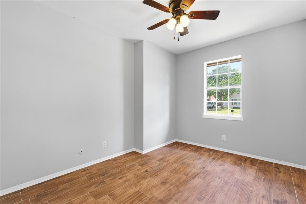 332 Ruth Street Property Photo 17