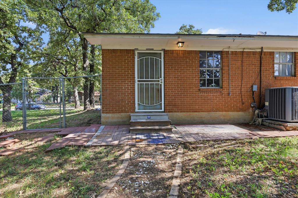332 Ruth Street Property Photo 25
