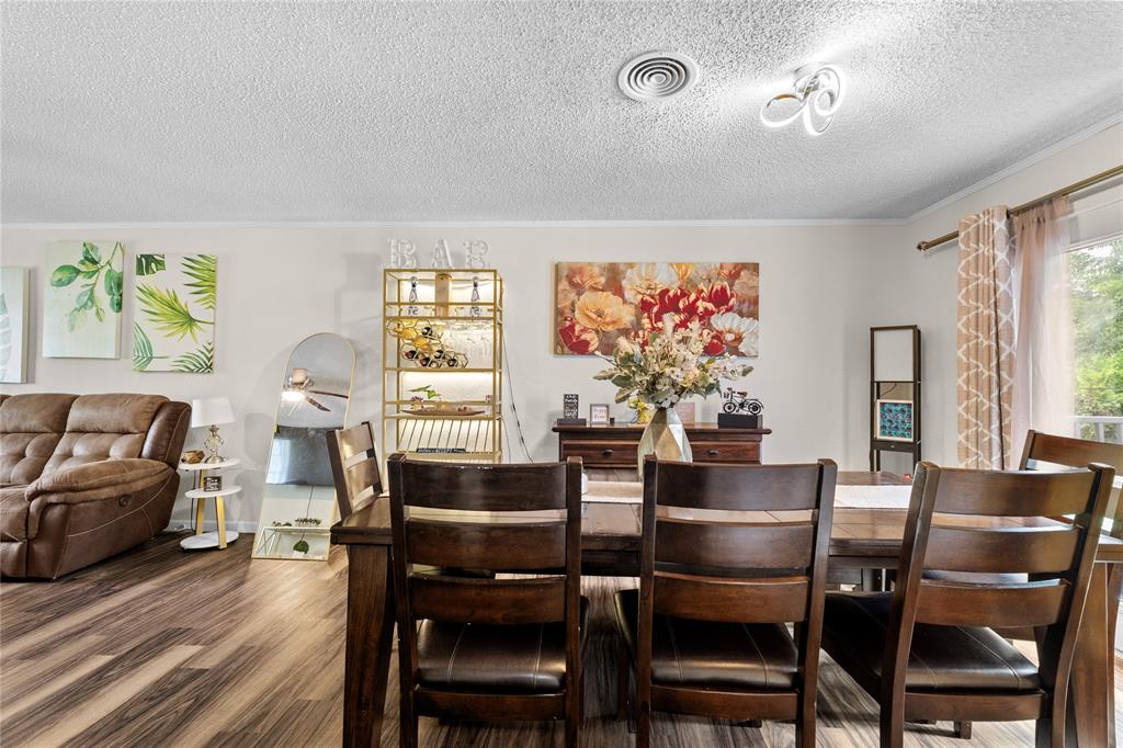 2321 Grandview Drive Property Photo 8