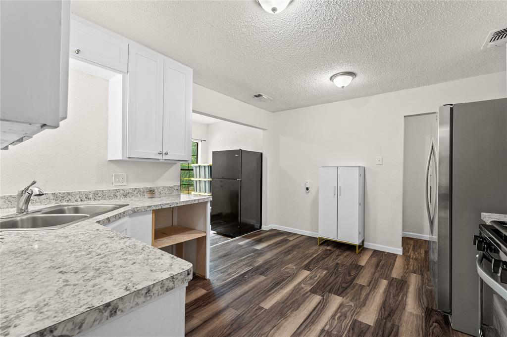 2321 Grandview Drive Property Photo 13