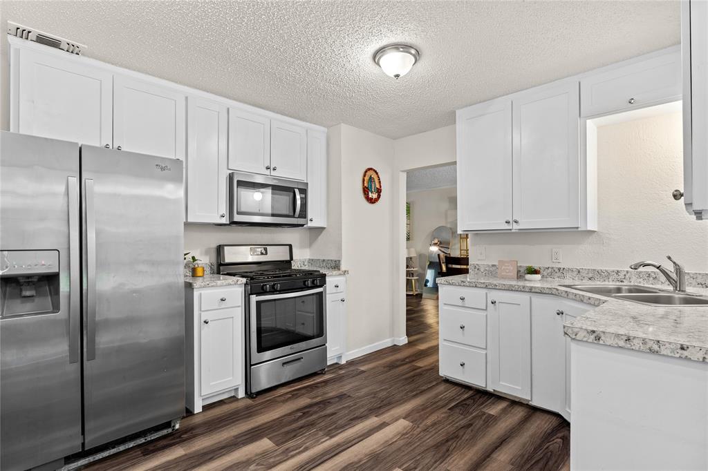 2321 Grandview Drive Property Photo 14